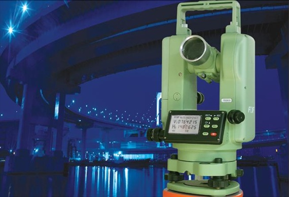 DT-205 DIGITALNI ELEKTRONSKI GRADBENI TEODOLIT